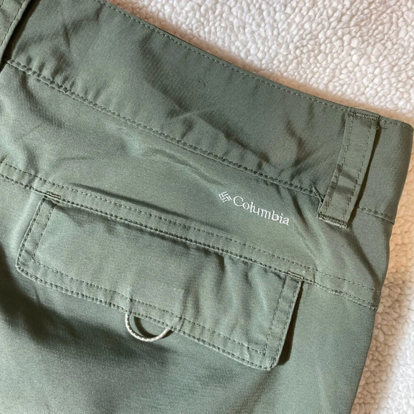 Columbia Omni Shield Midrise Hiking Bermuda Length Cargo Shorts - Picture 9 of 13